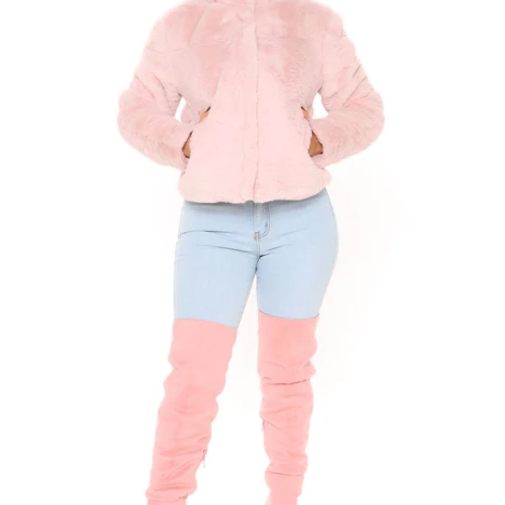 Faux Fur Jacket Size: medium Color: pink